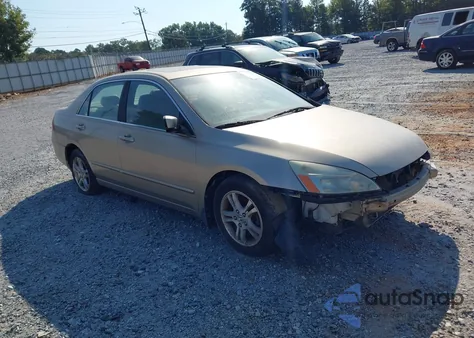 2006 Honda Accord 2.4 Ex z USA, uszkodzony, nr VIN 1HGCM56846A045068